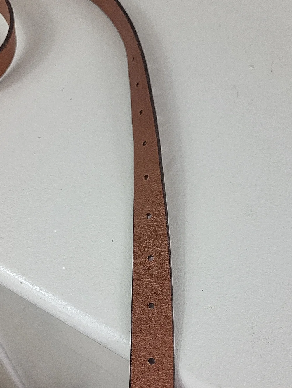 Madewell Classic Tan Leather Belt with Brass Buckle. Size M/L